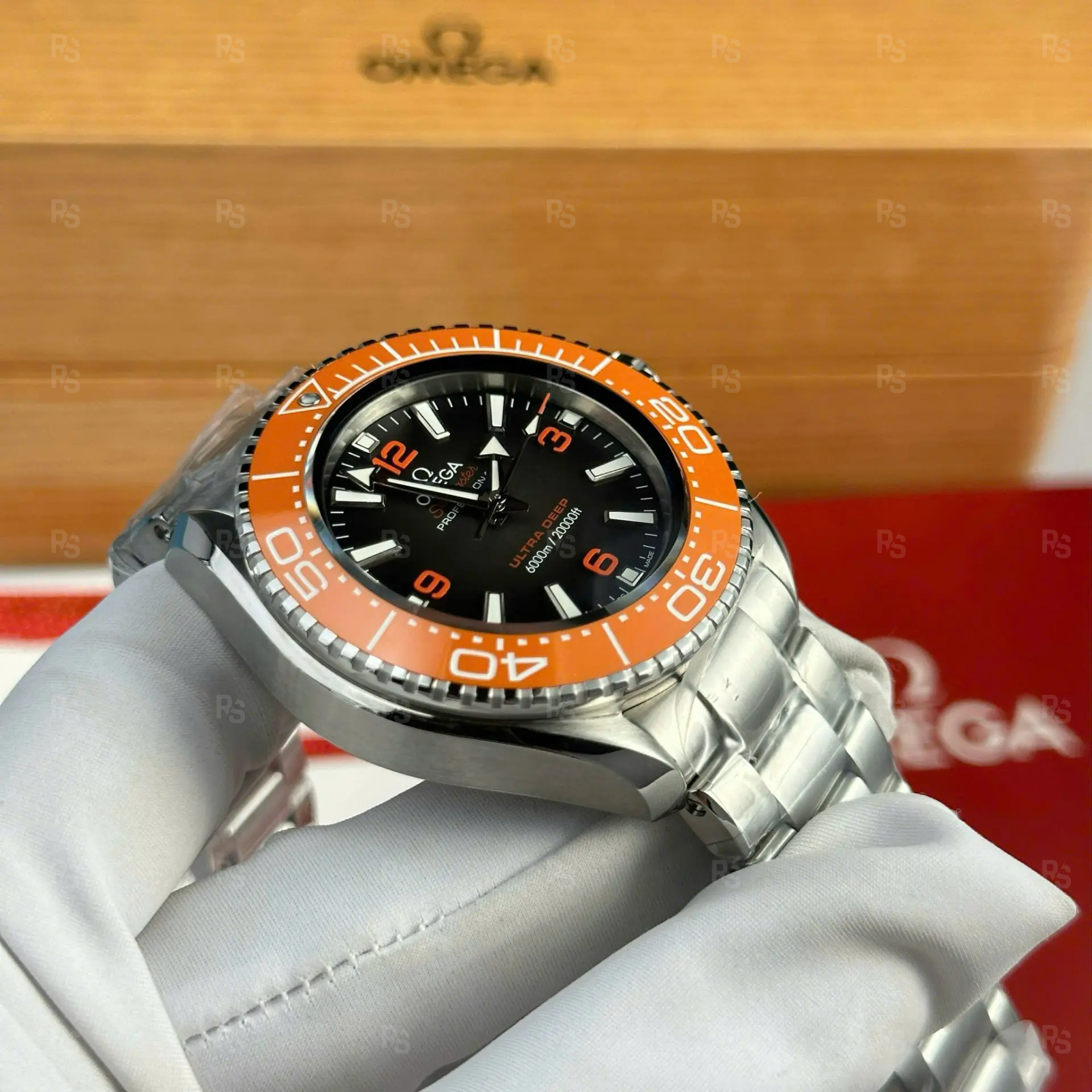 Omega-Seamaster-Planet-Ocean-6000M-Ultra-Deep-VS-Factory-45 (8)