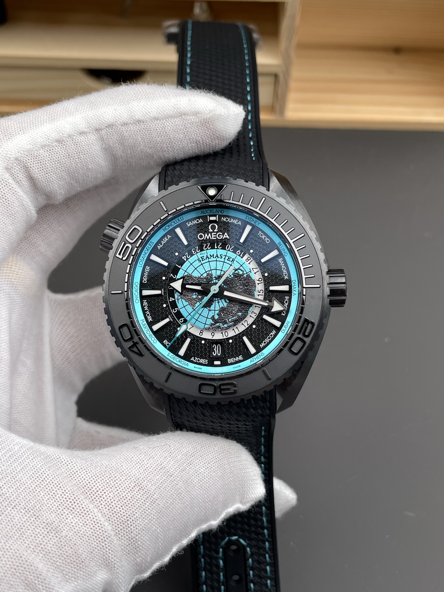 Omega-Seamaster-Planet-Ocean-600M-GMT-Worldtimer-Black-Blue-Dial-VS-Factory-Super-Clone-etasaat-eta-saat-radikalsaat (6)