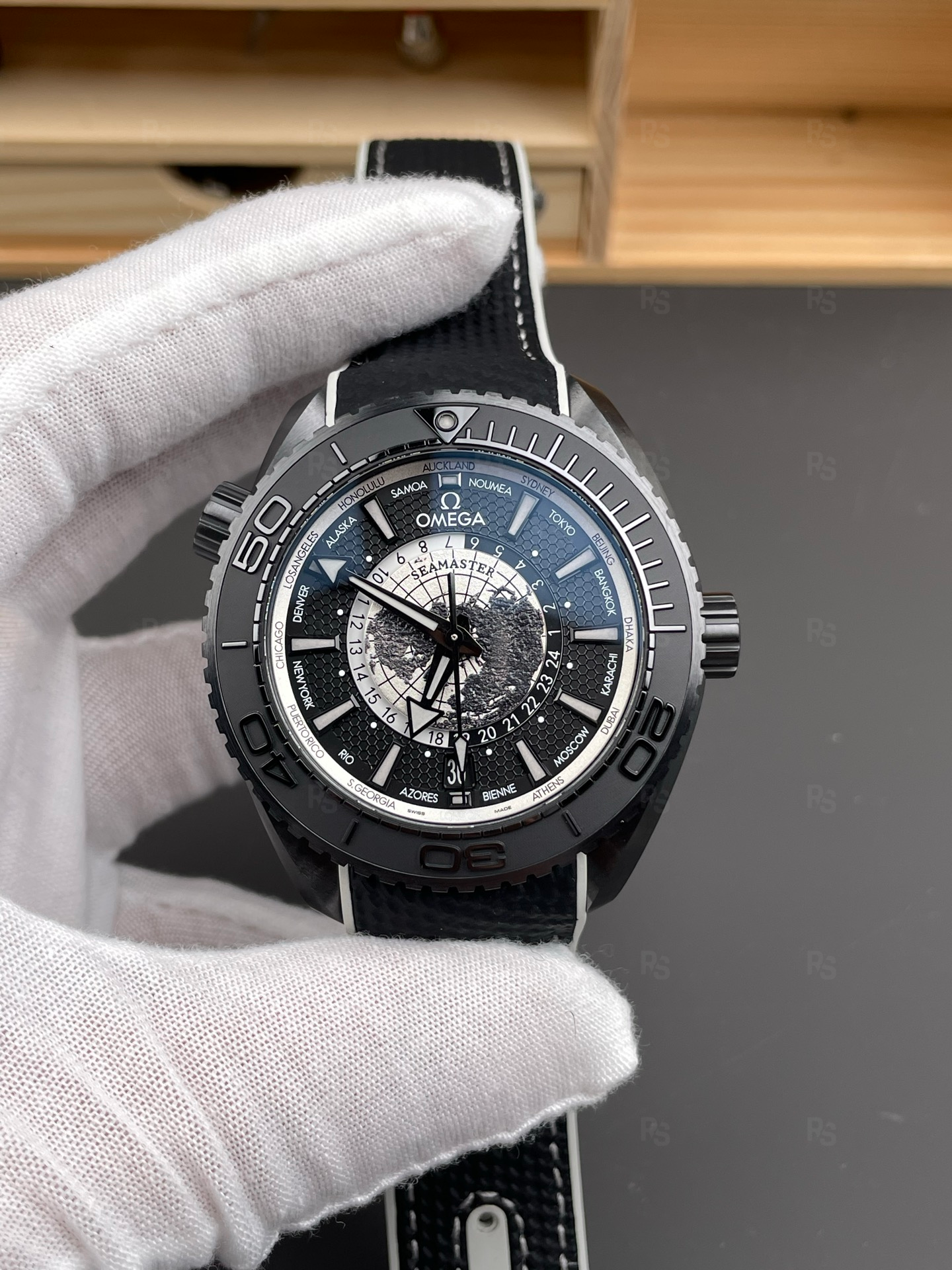 Omega-Seamaster-Planet-Ocean-600M-GMT-Worldtimer-VS-Factory-Super-Clone-etasaat-eta-saat-radikalsaat (1)