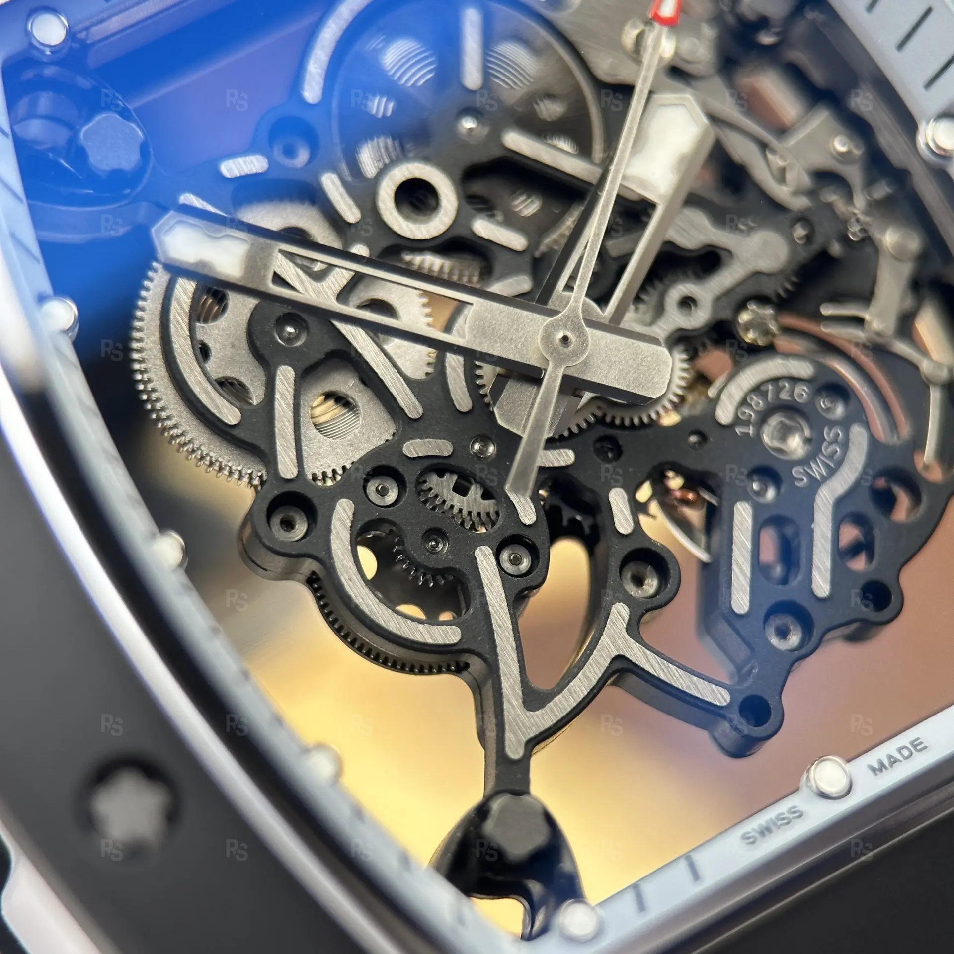 Richard-Mille-RM055-Siyah-Seramik-Kasa-Beyaz-Kadran-1 (6)