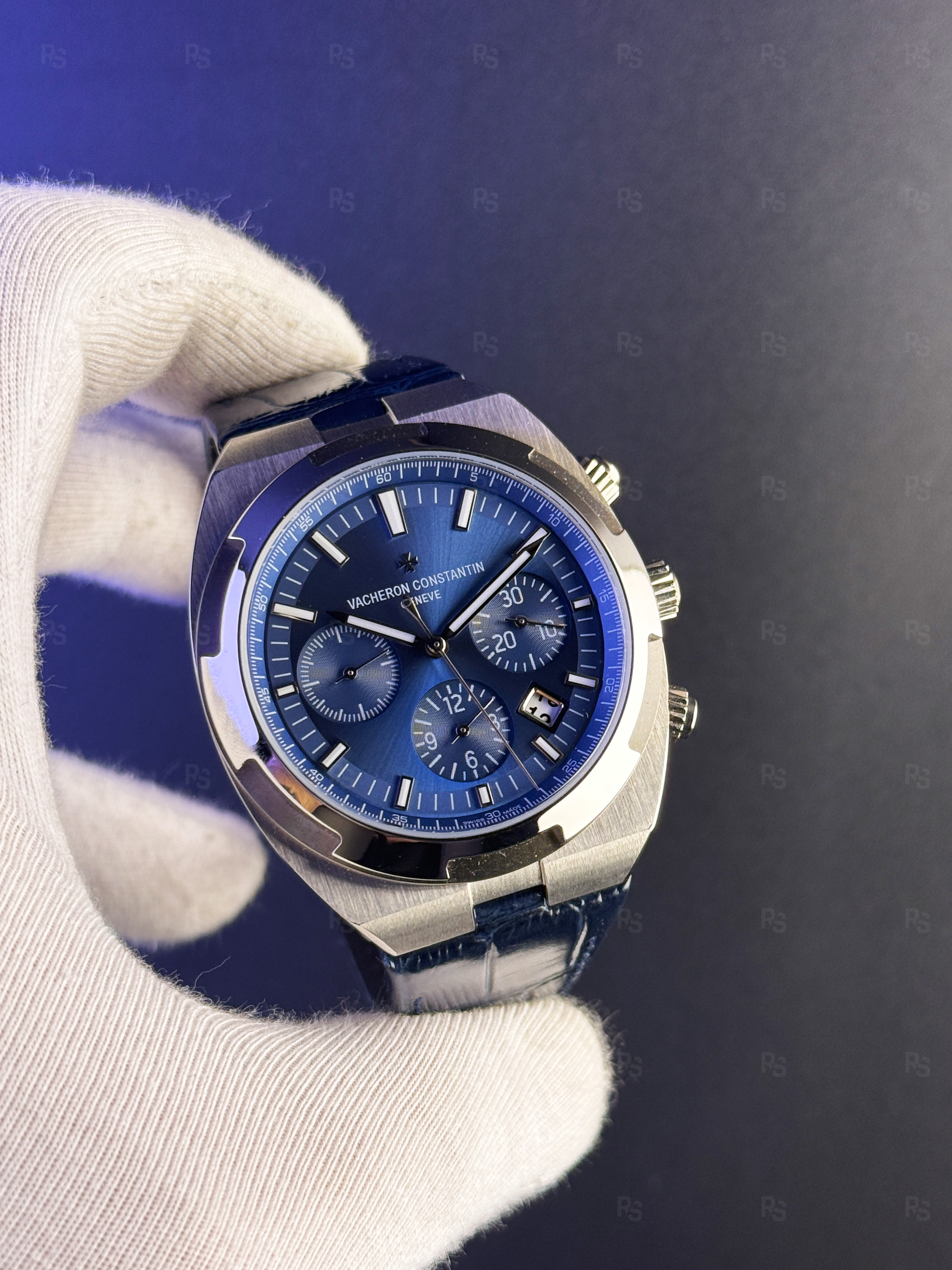 Vacheron-Constantin-Overseas-Chronograph-Mavi-Kadran-Deri-Kordon-replikasaat-Iwc-replika-saat-radikalsaat (3)