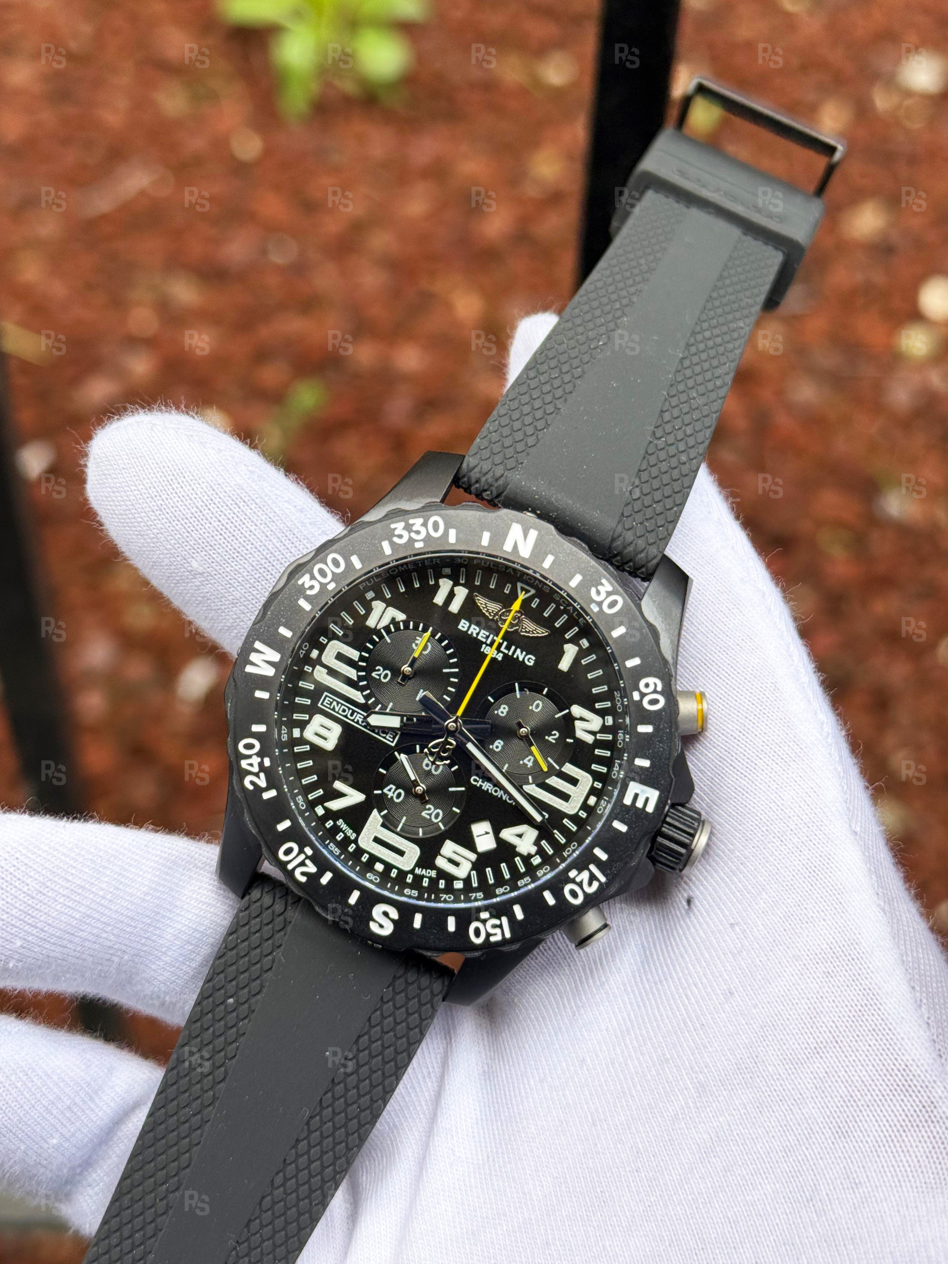 Breitling-Endurance-Pro-Chronograph-44mm-Siyah-Kasa-Erkek-Saati-replikasaat-radikalsaat-replika-saat (2)