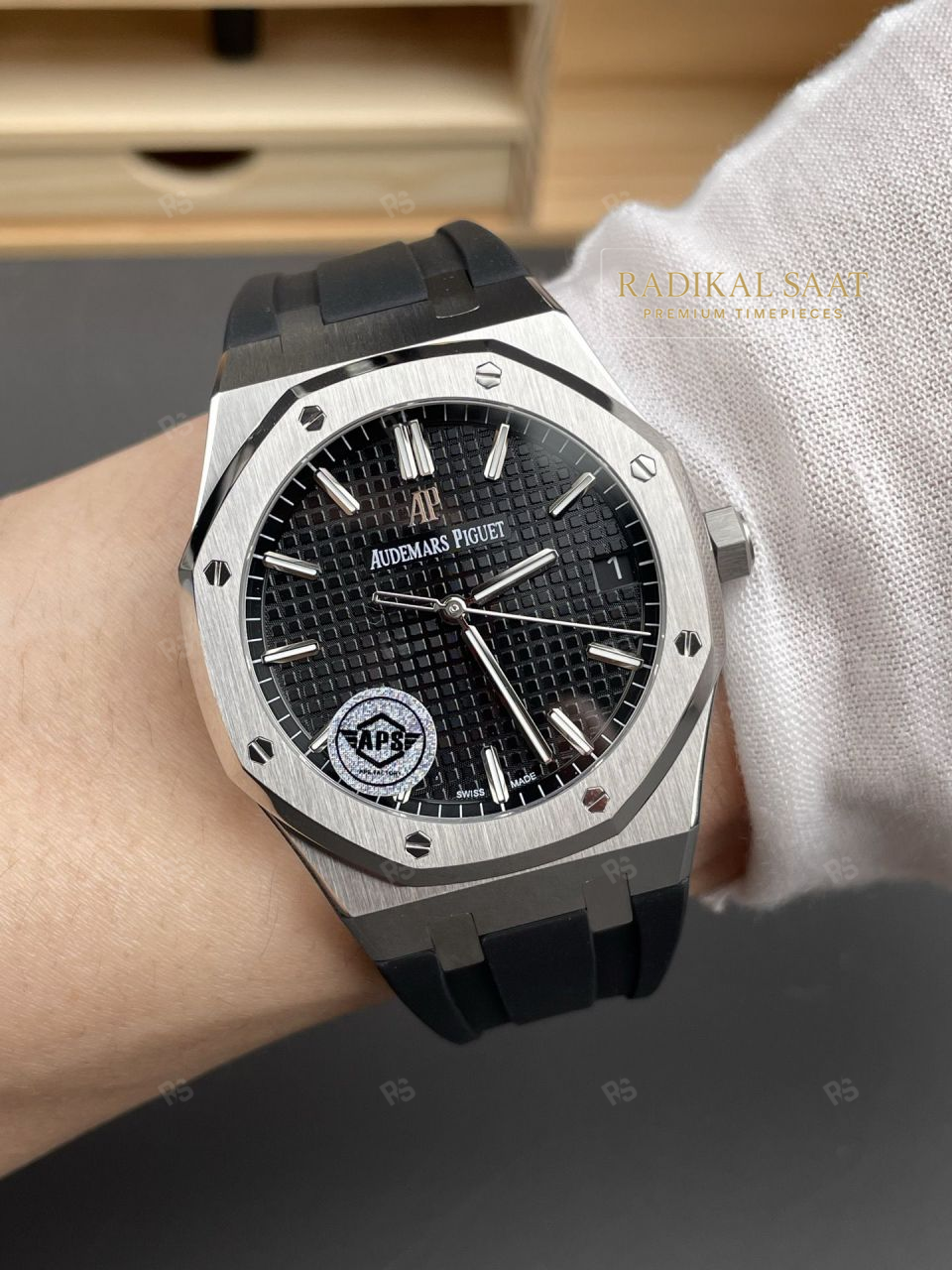 Audemars-Piguet-Roya- Oak-15500-Siyah-Kadran-Siyah-Kauçuk-Kayış-APS-Factory-1-1-Super-Clone-etasaat-eta-saat-radikalsaat (6)