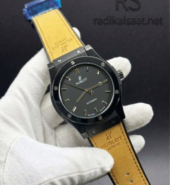 Hublot Classic Fusion Siyah Kasa Siyah Kadran Taba Deri Kordon Otomatik Erkek Saati