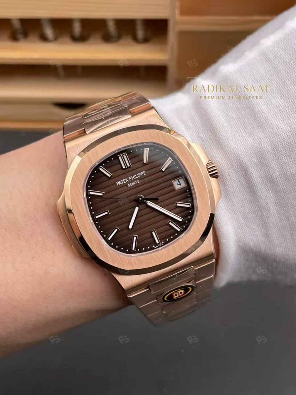 Patek-Philippe-Nautilus-57111R-001-DDF-Fabrika-etasaat-eta-saat-super-clone-1-1-en-iyi-super-clone-radikalsaat (1)