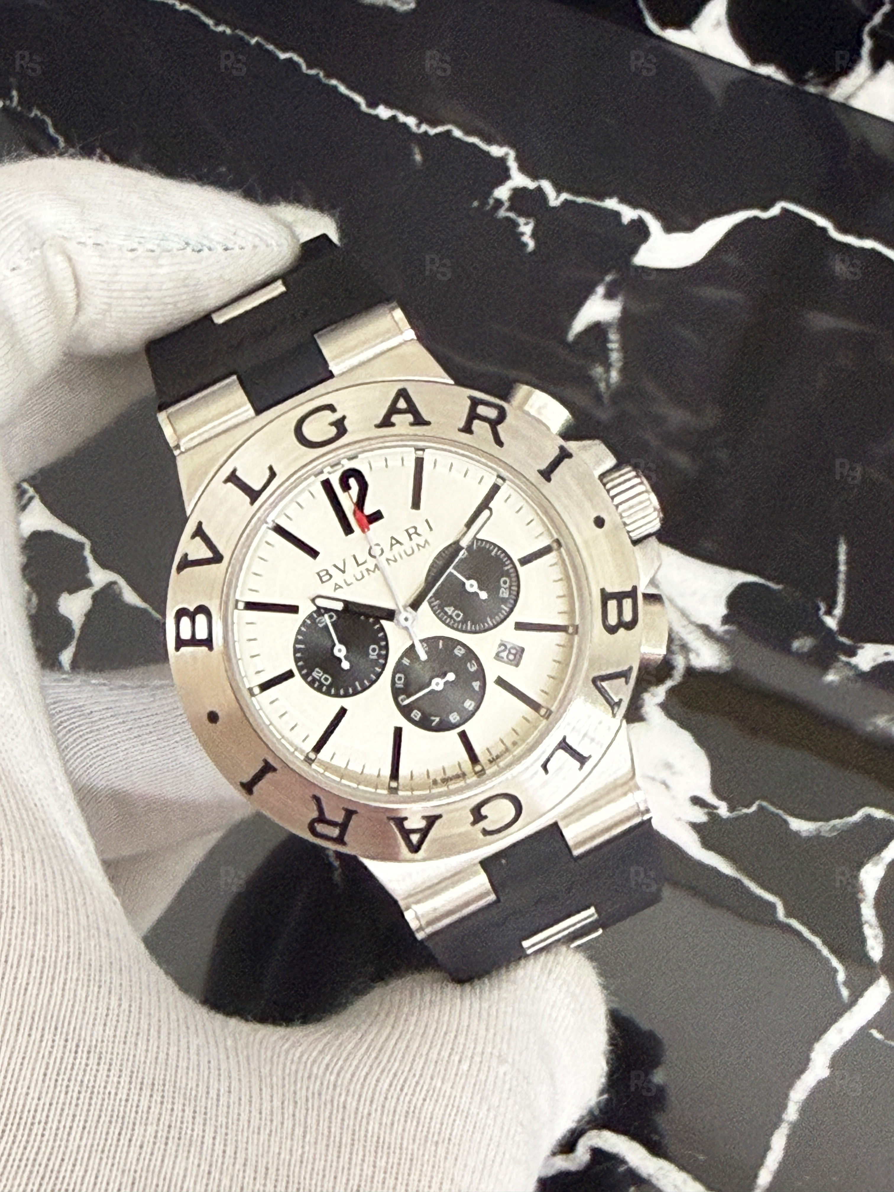 Bulgari-Diagono-Aluminium-Quartz-Automatic-replikasaat-radikalsaat (1)