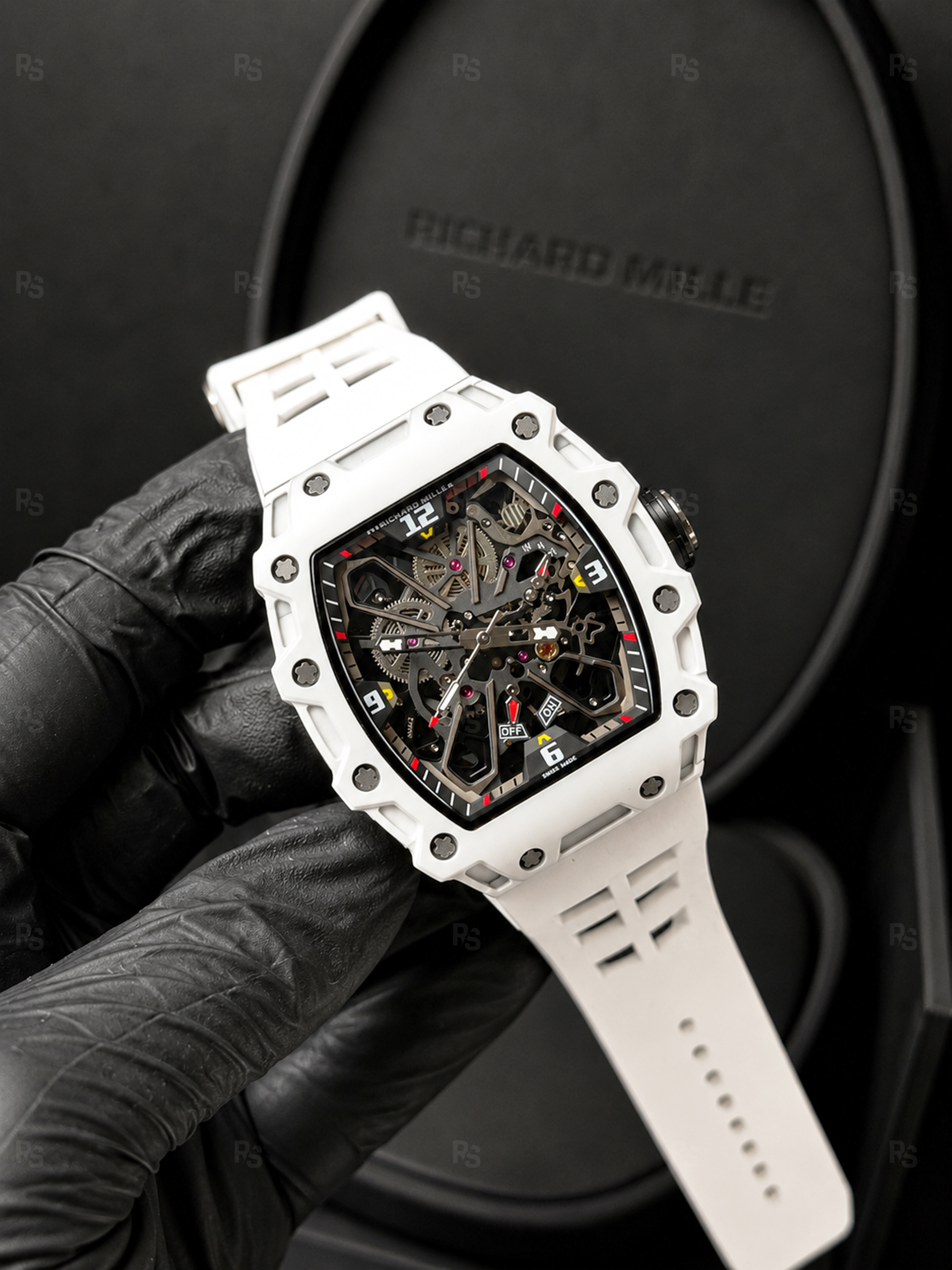 Richard-Mille-RM-35-03-Nadal-beyaz-Karbon-Kasa-İskelet-Kadran-Erkek-Saati-replika-saat-replikasaat-radikalsaat