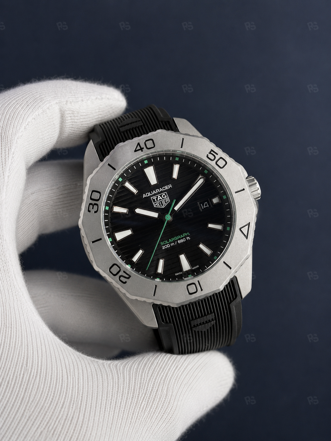 TAG-Heuer-Solargraph-aquaracer-Erkek-Kol-Saati-siyah-Kadran-repllikasaat-radikalsaat