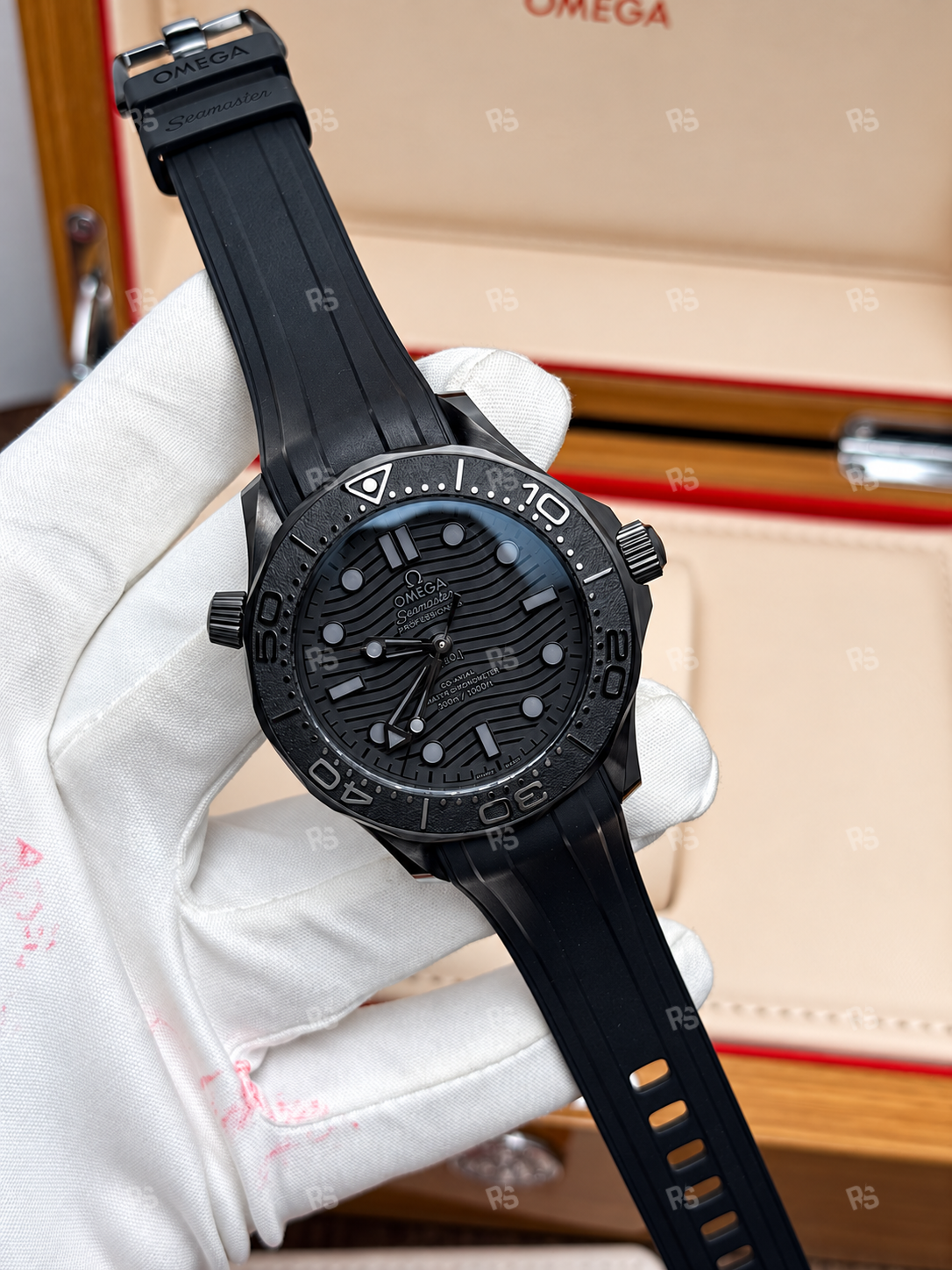 Omega-Speedmaster-Dark-Side-of-the-Moon-Apollo-8-etasaat-eta-saat-radikalsaat (4)