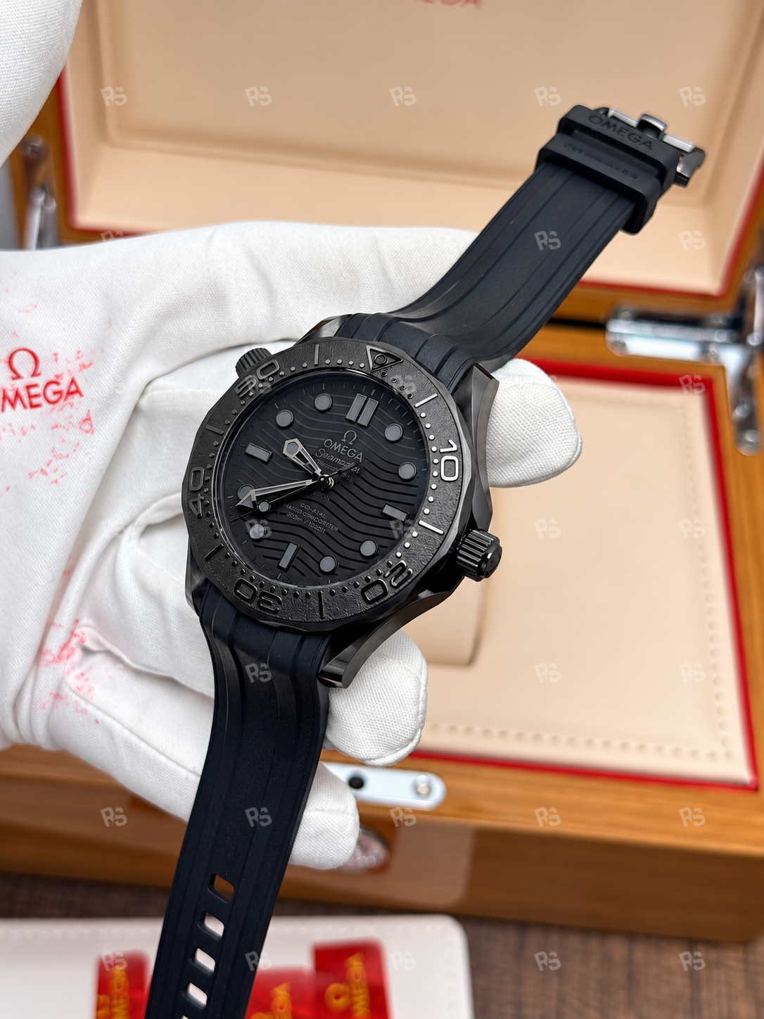 Omega-Speedmaster-Dark-Side-of-the-Moon-Apollo-8-etasaat-eta-saat-radikalsaat (5)